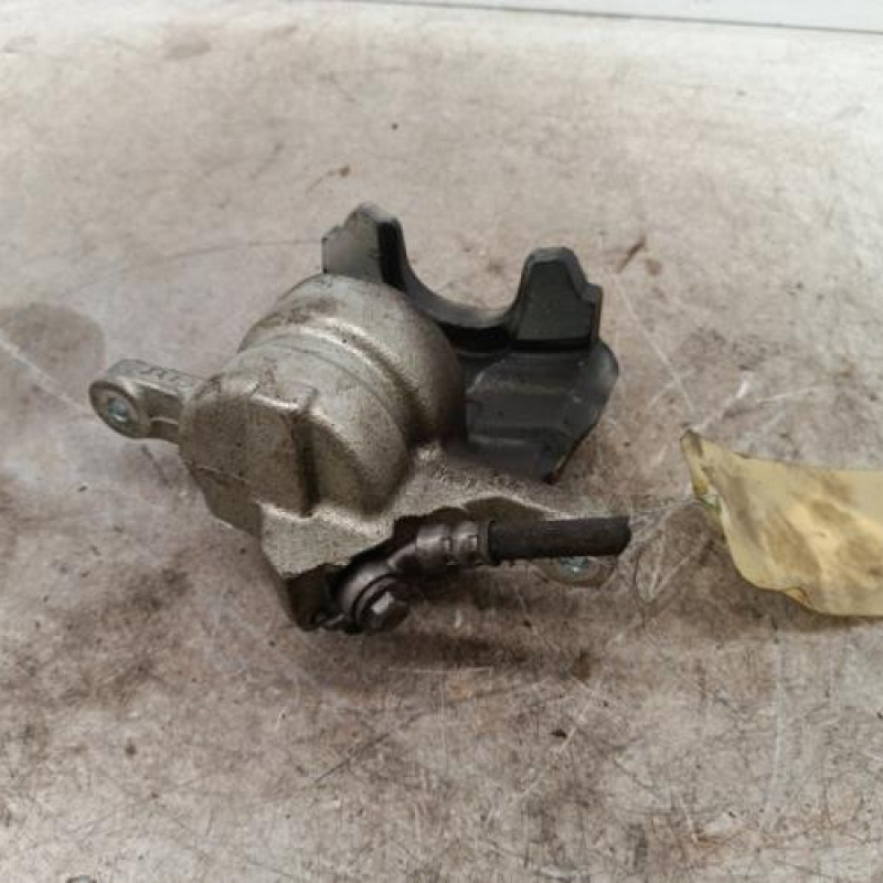 Etrier avant gauche (freinage) PEUGEOT 208 2 Etrier avant gauche (freinage) PEUGEOT 208 2