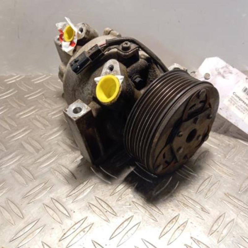 Compresseur clim RENAULT TWINGO 3 Compresseur clim RENAULT TWINGO 3