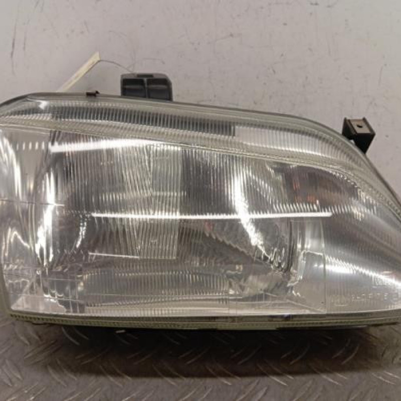 Optique avant principal droit (feux)(phare) RENAULT SCENIC 1