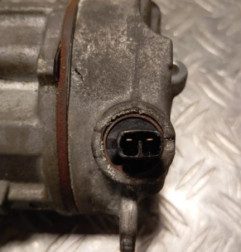 Compresseur clim OPEL CORSA D Photo n°4