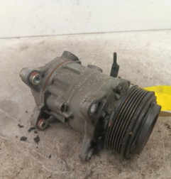 Compresseur clim BMW SERIE 1 F20 Photo n°1