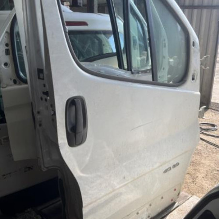 Porte avant droit RENAULT TRAFIC 2 Photo n°1