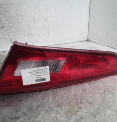 Feu arriere secondaire droit (feux) ALFA ROMEO GIULIETTA 2 Photo n°1