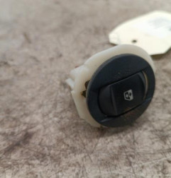 Interrupteur de leve vitre avant droit RENAULT CLIO 3 Photo n°1