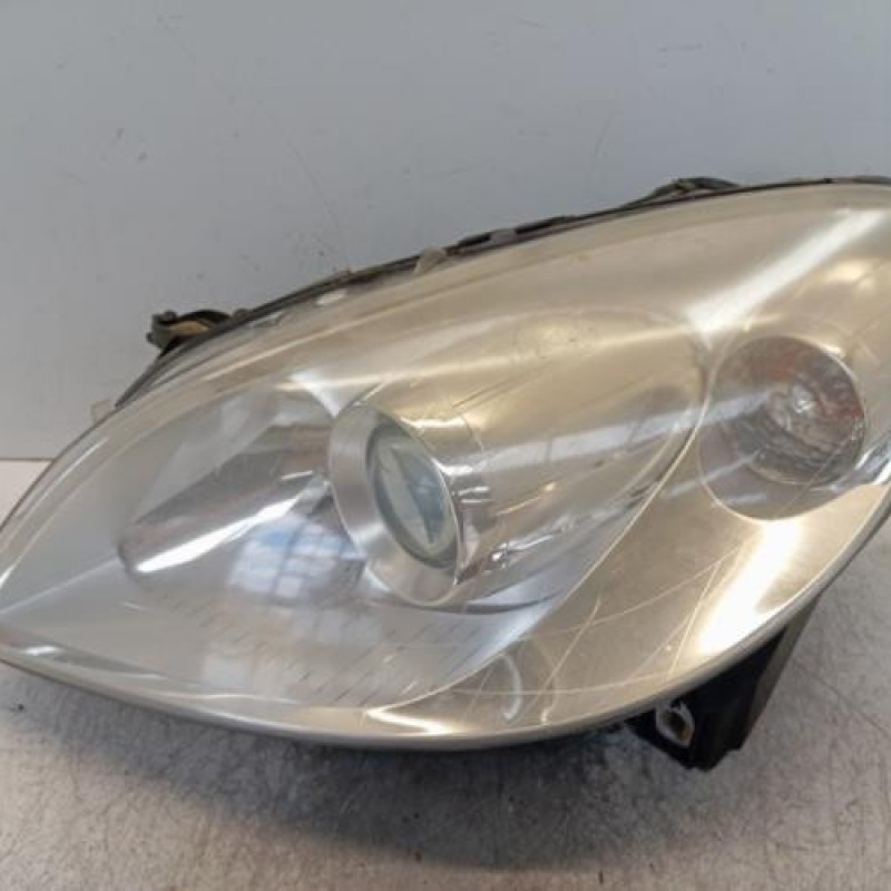 Optique avant principal gauche (feux)(phare) MERCEDES CLASSE B 245