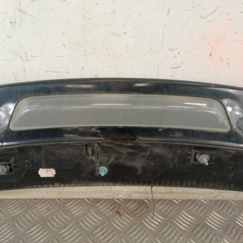 Feu arriere stop central TOYOTA AURIS 1 Feu arriere stop central TOYOTA AURIS 1