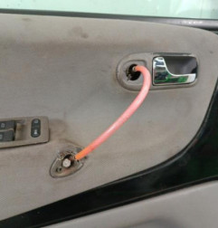Porte avant gauche VOLKSWAGEN LUPO Photo n°6