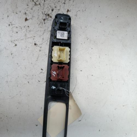 Interrupteur de leve vitre avant gauche RENAULT CLIO 4