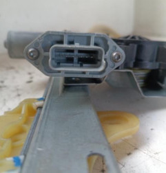 Leve vitre electrique avant gauche RENAULT CLIO 4 Photo n°3