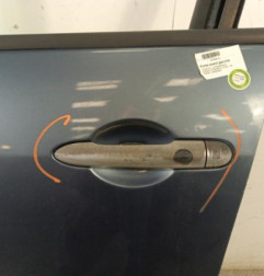 Porte avant gauche RENAULT SCENIC 2 Photo n°3