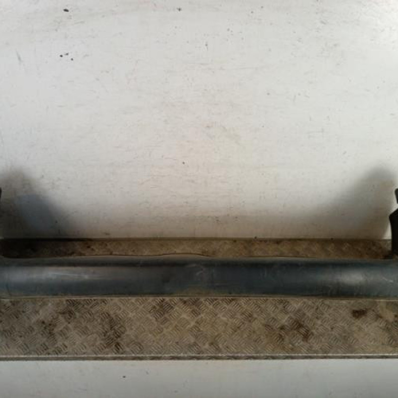 Pare choc arriere RENAULT KANGOO 1 Pare choc arriere RENAULT KANGOO 1