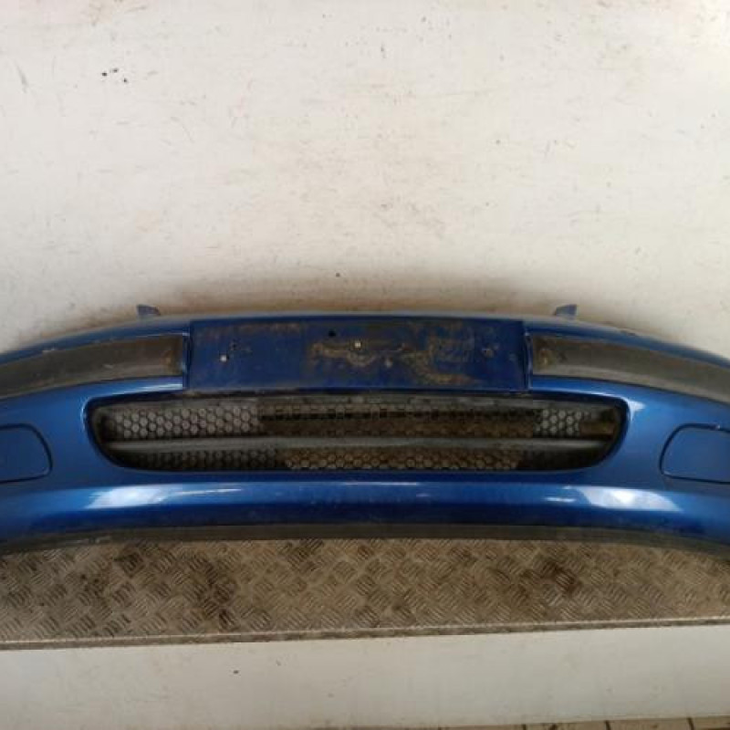 Pare choc avant PEUGEOT 106 Pare choc avant PEUGEOT 106