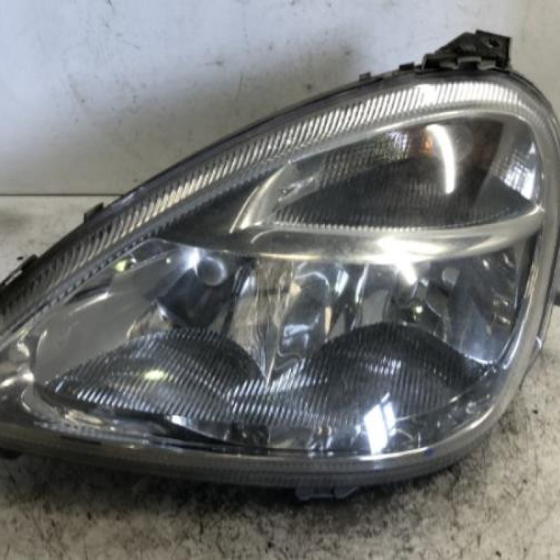 Optique avant principal gauche (feux)(phare) MERCEDES CLASSE A 168