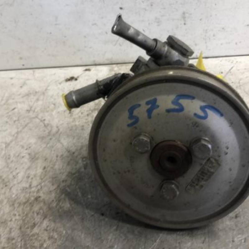Pompe de direction BMW X1 E84 Pompe de direction BMW X1 E84
