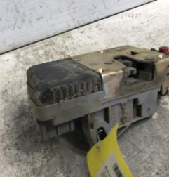 Serrure arriere droit PEUGEOT 306