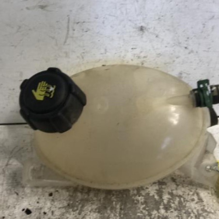 Vase d'expansion RENAULT CLIO 4 Photo n°1