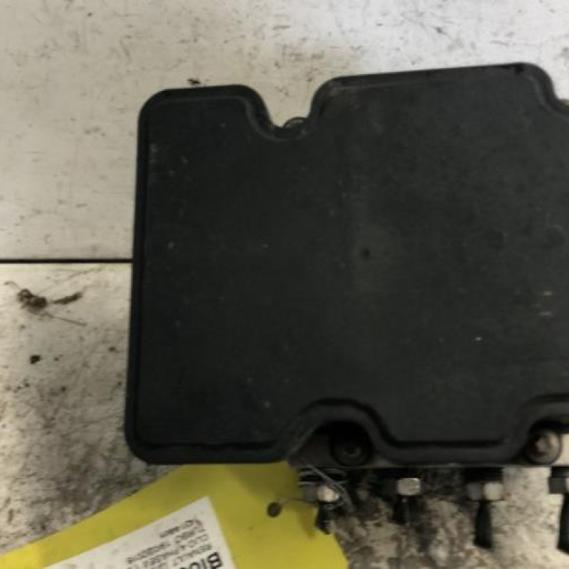 Bloc ABS (freins anti-blocage) RENAULT CLIO 4 Bloc ABS (freins anti-blocage) RENAULT CLIO 4