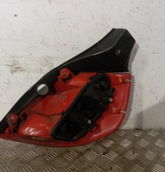 Feu arriere principal gauche (feux) RENAULT CLIO 3 Photo n°4