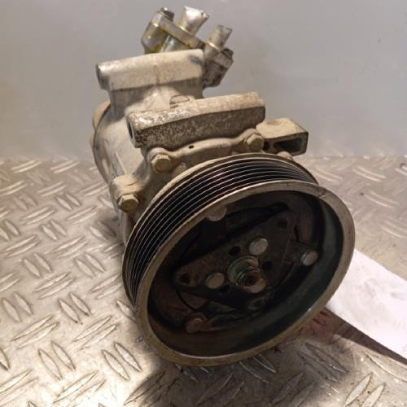 Compresseur clim RENAULT CLIO 3 Compresseur clim RENAULT CLIO 3