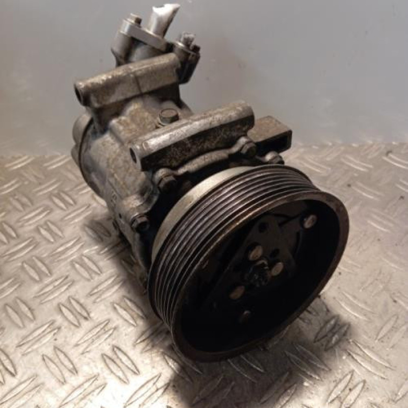 Compresseur clim RENAULT CLIO 3 Compresseur clim RENAULT CLIO 3