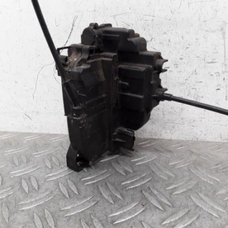 Serrure avant droit RENAULT CLIO 3