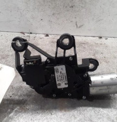 Moteur essuie glace arriere VOLKSWAGEN FOX Photo n°1
