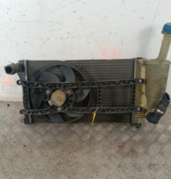 Radiateur eau FIAT PANDA 2 Photo n°1