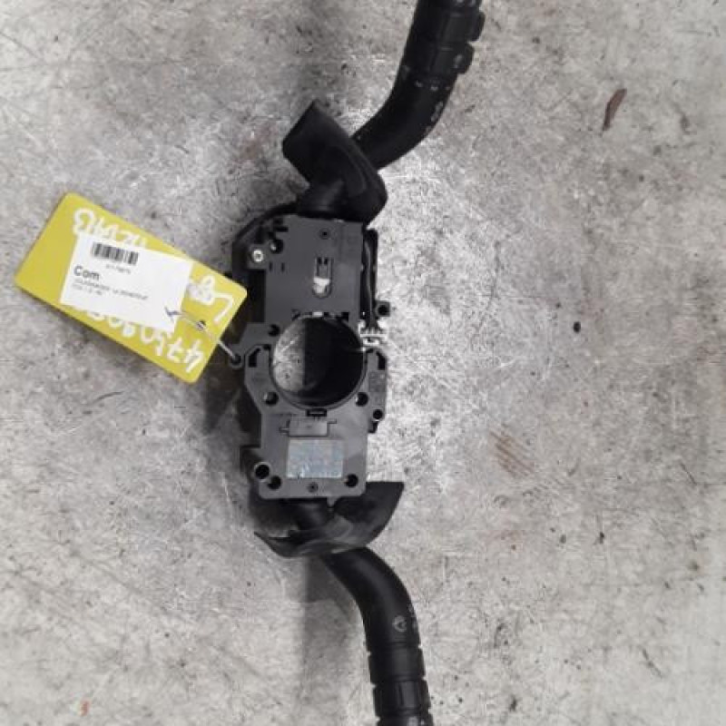 Com (Bloc Contacteur Tournant+Commodo Essuie Glace+Commodo Phare) VOLKSWAGEN FOX