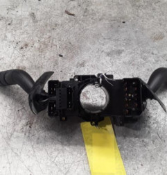 Com (Bloc Contacteur Tournant+Commodo Essuie Glace+Commodo Phare) VOLKSWAGEN FOX