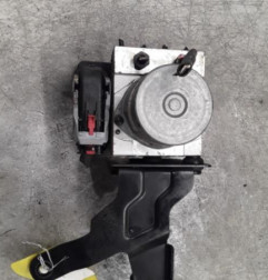 Bloc ABS (freins anti-blocage) HYUNDAI I 30 2
