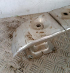 Renfort pare choc arriere (traverse) VOLVO V 50