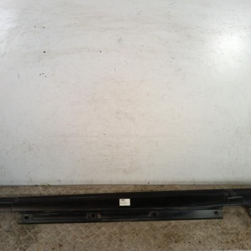 Bas de caisse gauche MERCEDES CLASSE A 176 Bas de caisse gauche MERCEDES CLASSE A 176