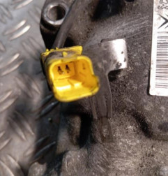 Compresseur clim CITROEN C4 PICASSO 1 Photo n°4