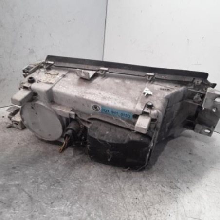 Optique avant principal gauche (feux)(phare) SKODA OCTAVIA 1
