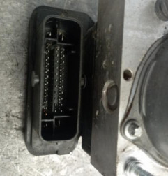 Bloc ABS (freins anti-blocage) VOLKSWAGEN POLO 5