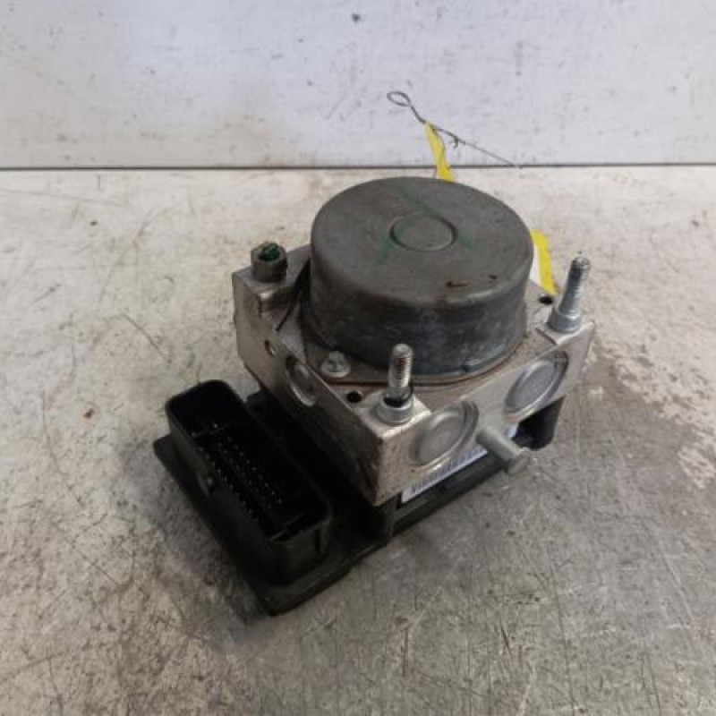 Bloc ABS (freins anti-blocage) DACIA DUSTER 1 Bloc ABS (freins anti-blocage) DACIA DUSTER 1