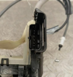 Serrure arriere droit CITROEN C3 3