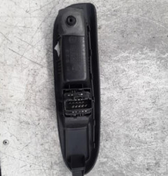Interrupteur de leve vitre avant gauche RENAULT CLIO 2