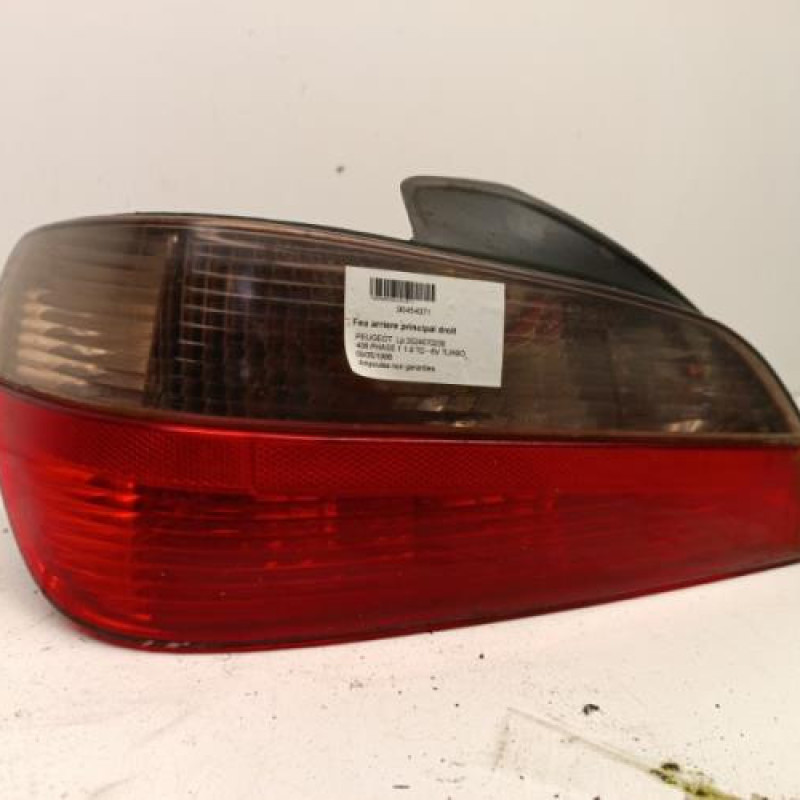 Feu arriere principal droit (feux) PEUGEOT 406 Feu arriere principal droit (feux) PEUGEOT 406