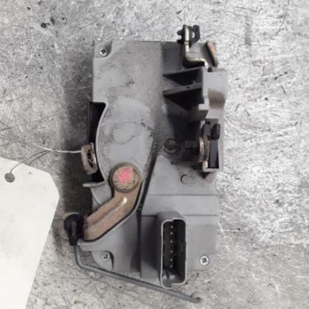 Serrure avant gauche PEUGEOT 206
