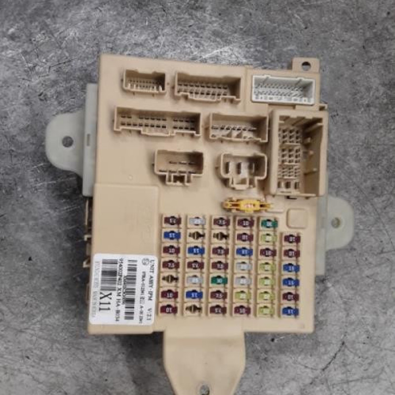 Porte fusible KIA SORENTO 2 Porte fusible KIA SORENTO 2