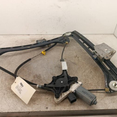 Leve vitre electrique avant gauche MERCEDES CLASSE E 207 Photo n°1