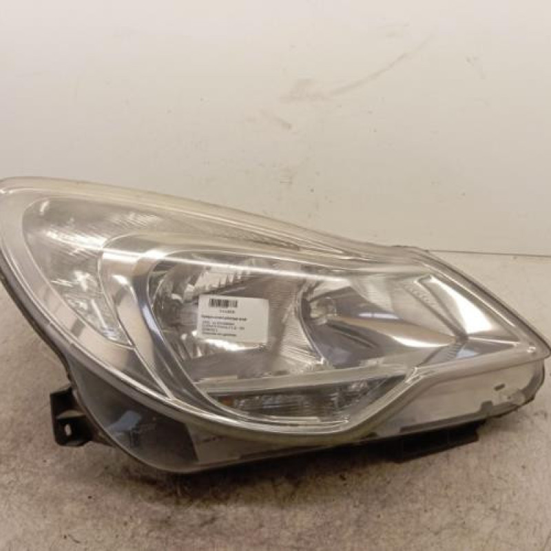 Optique avant principal droit (feux)(phare) OPEL CORSA D