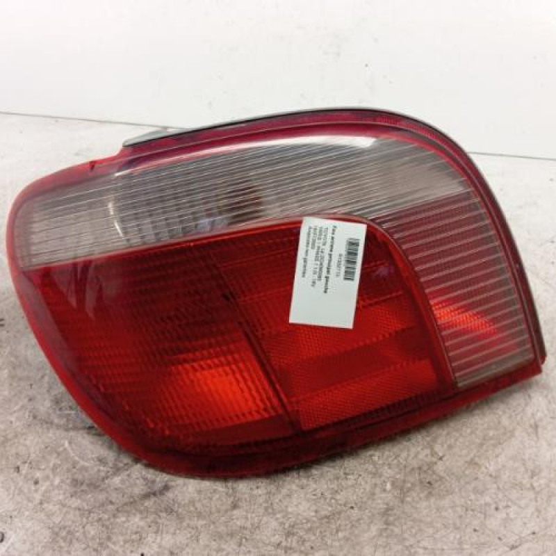 Feu arriere principal gauche (feux) TOYOTA YARIS 1