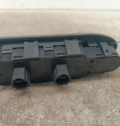 Interrupteur de leve vitre avant gauche CITROEN C5 1