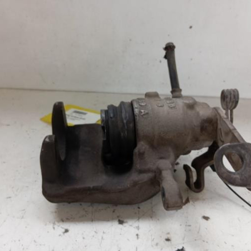 Etrier arriere droit (freinage) CITROEN JUMPY 3 M Etrier arriere droit (freinage) CITROEN JUMPY 3 M
