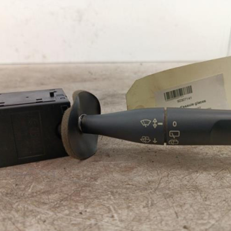 Commodo d'essuie glaces PEUGEOT 106