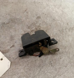 Serrure de coffre VOLKSWAGEN PASSAT 4