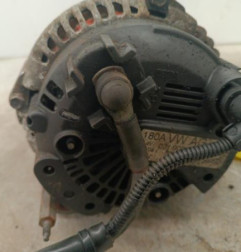 Alternateur VOLKSWAGEN PASSAT 5