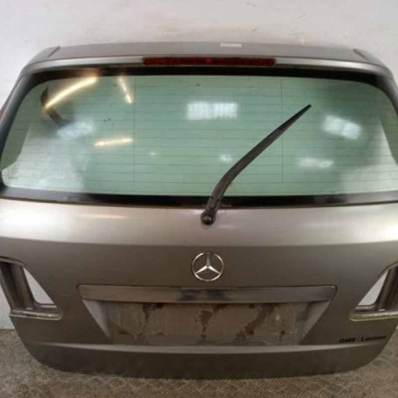 Malle/Hayon arriere MERCEDES CLASSE B 245 Malle/Hayon arriere MERCEDES CLASSE B 245